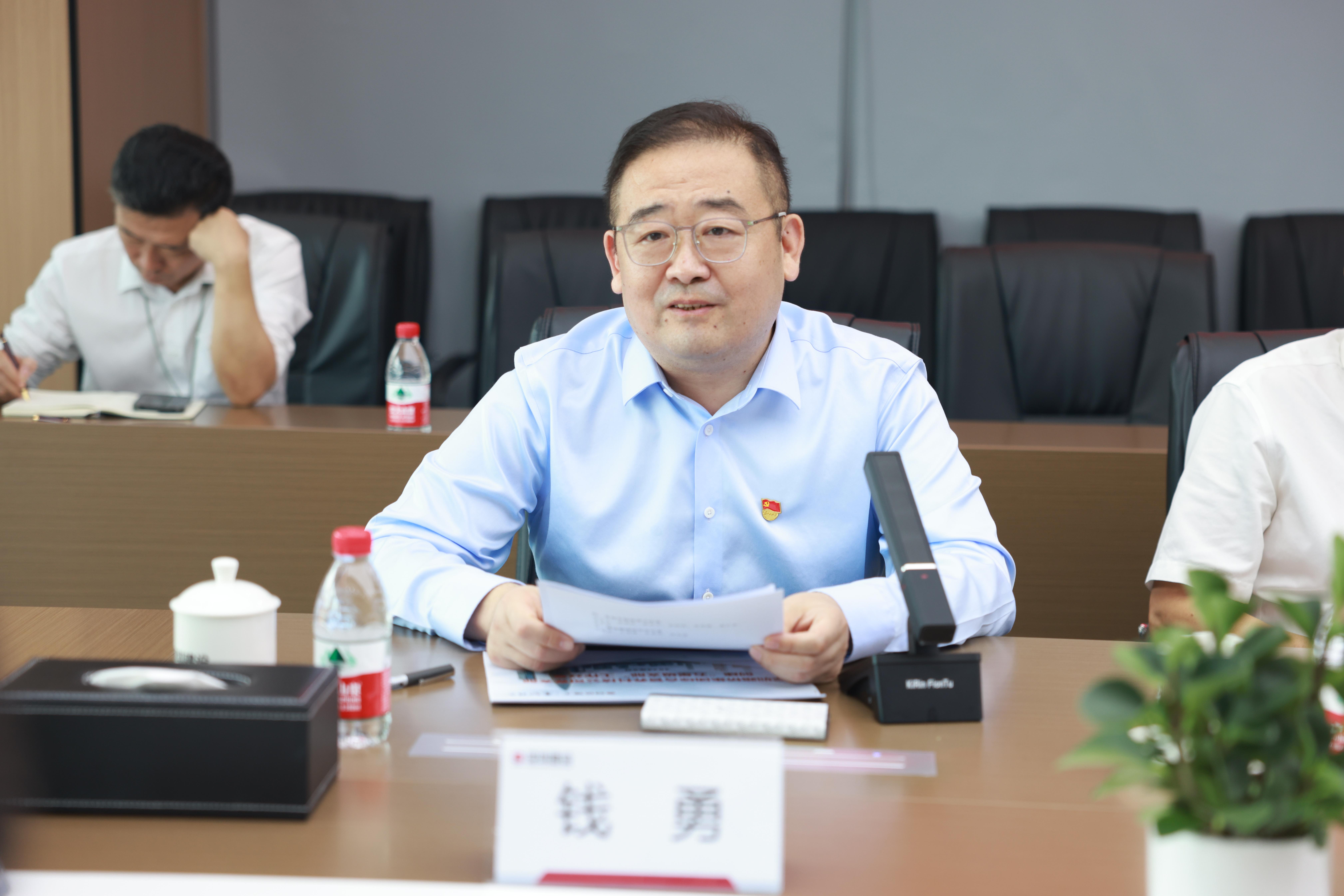 錢勇書(shū)記講話.JPG 錢勇書(shū)記講話.JPG